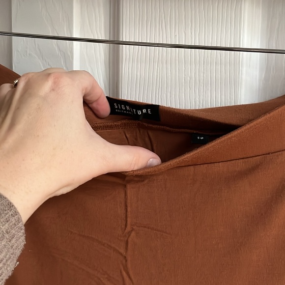 Long skirt - Picture 2 of 3